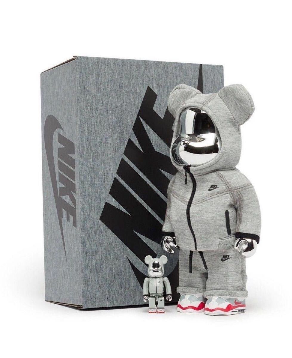BE@RBRICK NIKE TECH FLEECE N98 100% & 400%