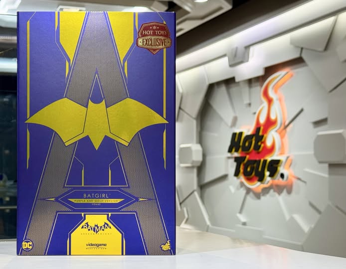 ホットトイズ VGM65『バットマン:アーカム・ナイト』 バットガール (パープル&ゴールド版) 1/6 フィギュア