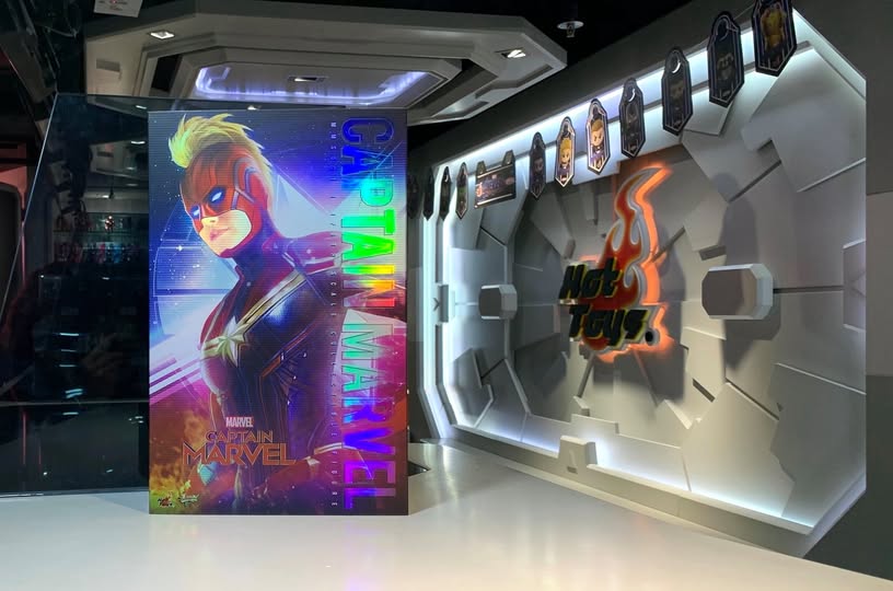 ホットトイズ MMS521『キャプテン・マーベル』キャプテン・マーベル