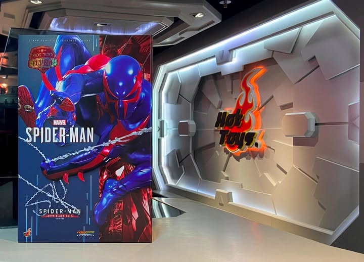 ホットトイズ VGM42 『Marvel’s Spider-Man』スパイダーマン(スパイダーマン2099ブラック・スーツ版)