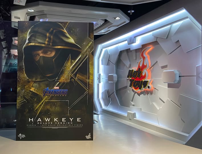 ホットトイズ MMS532 アベンジャーズホークアイ DX版