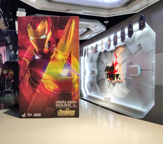 MMS473D23 ホットトイズ アベンジャーズ アイアンマン・マーク50