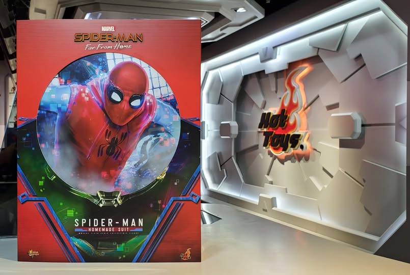 ホットトイズMMS552 『スパイダーマン：ファー・フロム・ホーム』スパイダーマン（ホームメイド・スーツ版）