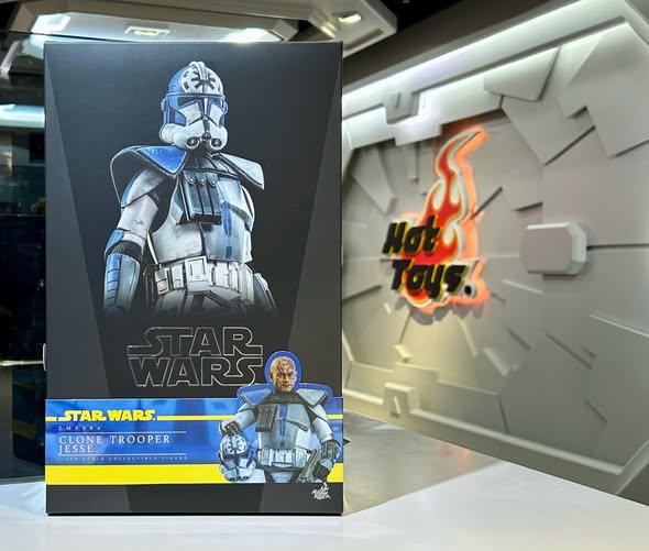 ホットトイズ TMS064『スター・ウォーズ：クローン・ウォーズ』　クローン・トルーパー／ジェシー
