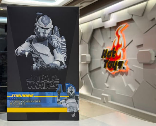 ホットトイズ  TMS141 『スター・ウォーズ：クローン・ウォーズ』コマンダー・ウォルフ